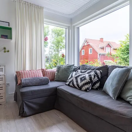 Haus Deichglueck, Whg Dolly Apartment Vollerwiek