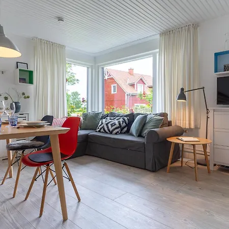 Haus Deichglueck, Whg Dolly Appartement Vollerwiek